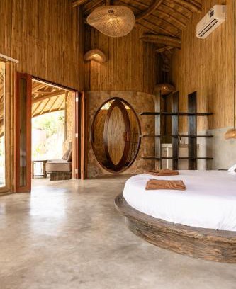 Kuta Villa | Oceanfront Villa Cecilia with Pool - Guest Rated 10/10