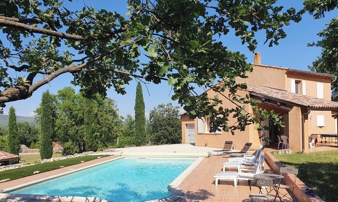 Cereste Villa | Discover Villa Cereste - Le Tarmac for Family-Friendly Stays