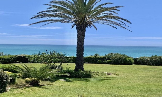 Armacao de Pera Villa | Oceanfront Villa Charme: Breathtaking Beach Views Await