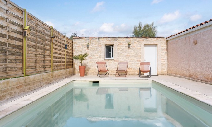 Manosque Villa | Villa 'Chez Dominique': Private Pool & Oceanfront Relaxation