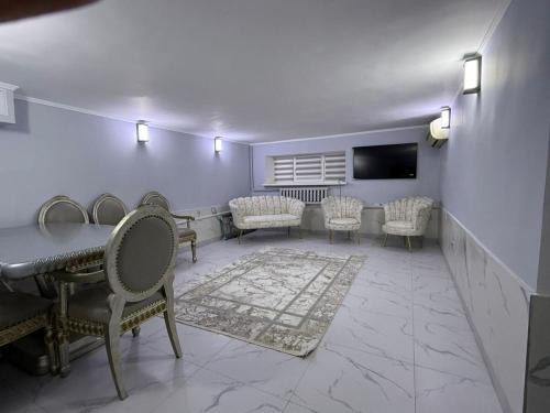 Almaty Apartment | Villa chimbulak