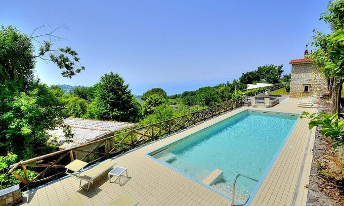 Sorrento Villa | Villa Cibele: Elegant Hillside Villa with Pool & Free Wi-Fi