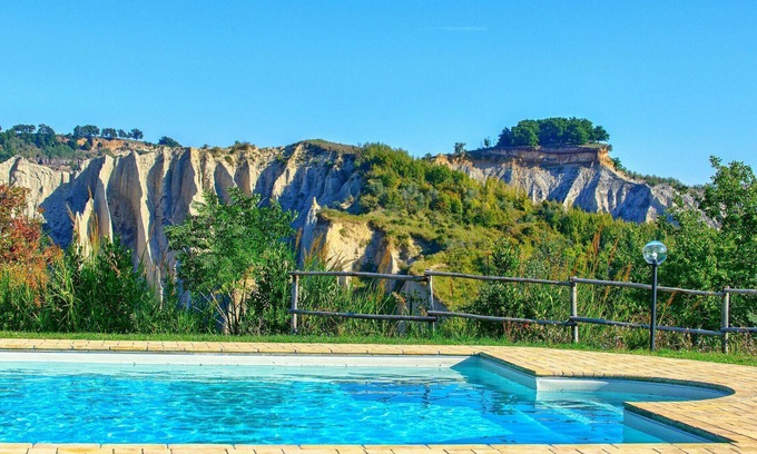 Bagnoregio Villa | Villa Civita: Poolside Retreat in Historic Civita Di Bagnoregio