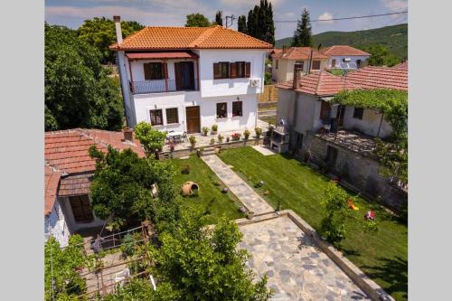 South Pelion Villa | Oceanfront Villa Clairy: Ideal Family Getaway in Pelion