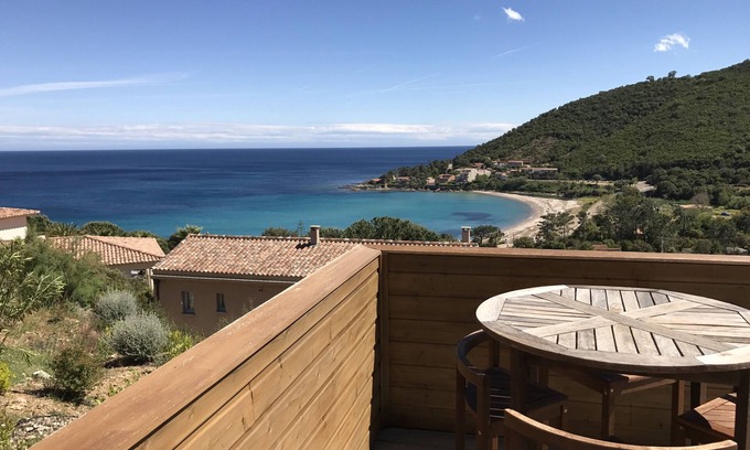 Tarcu House | Oceanfront Villa Clemat in Tarco: Perfect for Families