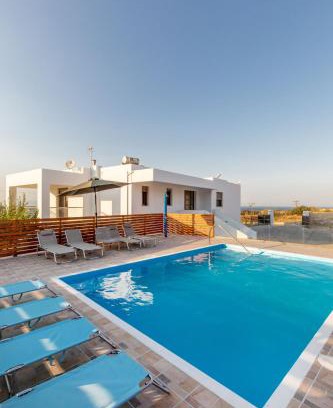 Kallithea Villa | Villa Cleopatra: Private Pool, Tennis & Soccer Fields Await