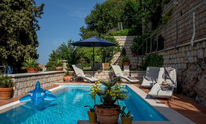 Municipality of Dubrovnik House | Elegant Villa near Downtown Dubrovnik with Private Pool