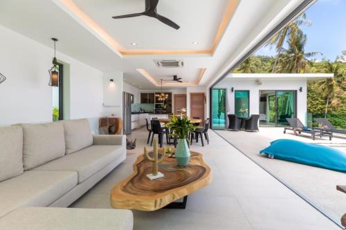 Maret Villa | Villa Coco: Family-Friendly Retreat with Pool & 9.4 Rating