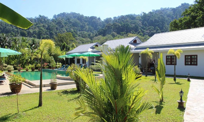 Khuekkhak House | Relax at Villa Colina Khao Lak - Adults Only with Ocean Views