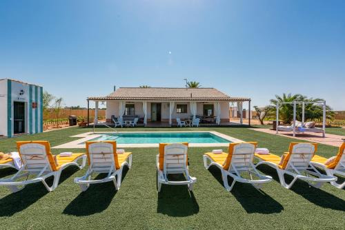La Carlota Villa | Discover Villa Colona: Oceanfront Retreat with 9.7/10 Rating