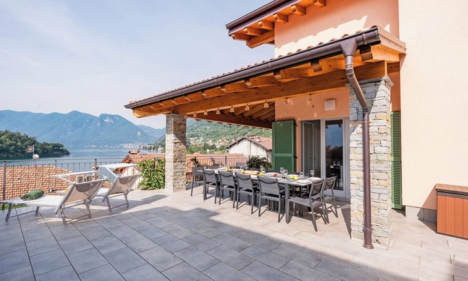Ossuccio Villa | Discover the Perfect Vrbo Property with Oceanfront Views