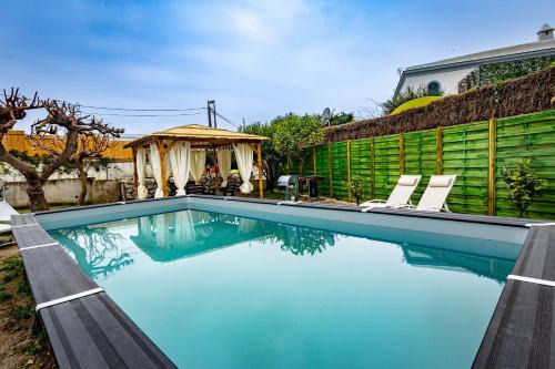 Forio Villa | Oceanfront Villa Conchiglia Blu with Private Beach & Pool