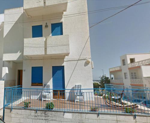 Lido Conchiglie Apartment | Villa Conchilglia: Just Steps from the Beach, Pet Friendly