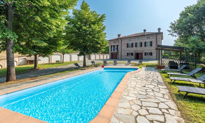Corneliano d'Alba Villa | Relax at Villa Cornelia: Private Pool & Oceanfront Views