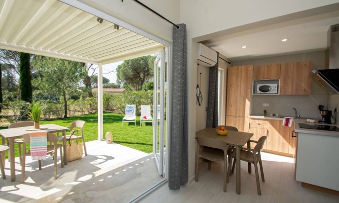 Puget-sur-Argens Villa | Discover Villa Cottage: Ideal for Families & Pet Lovers