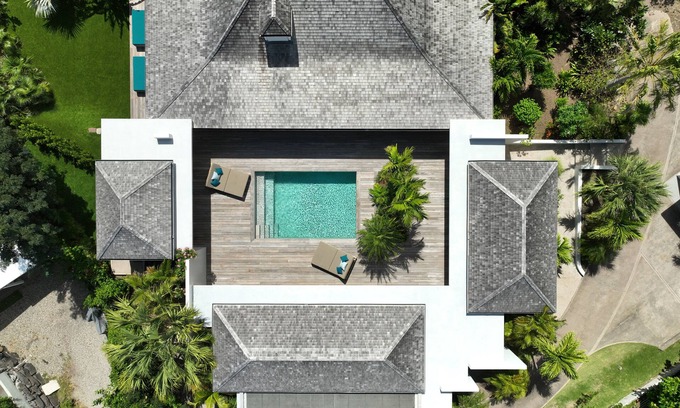 Devet Villa | Experience Villa Crush: Ocean View & Spa Retreat in St Barts