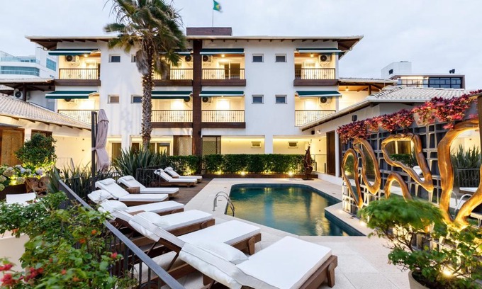 Itajai Hotel | Oceanfront Villa d'Ozio Hotel with Pool & Hot Tub Awaits