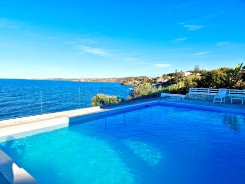 Costa Saracena-Castelluccio Villa | Villa Daniela - Private Pool & Beach Access Near Catania