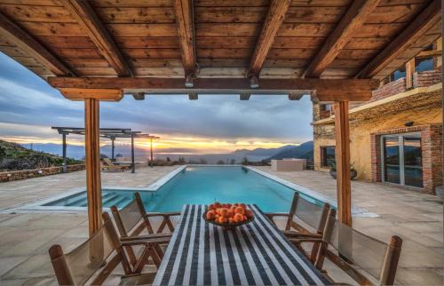Stratoni Villa | Villa Daphne: Private Pool with Breathtaking Ocean Views