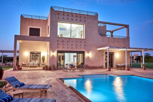 Tameslouht Villa | Discover Villa Dar Belkiss: 4-Star Perfection Awaits