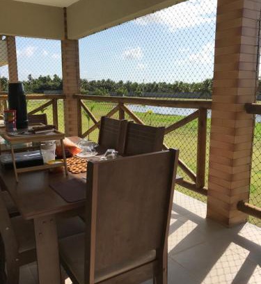 Estancia Apartment | Discover Villa das Aguas: Oceanfront Retreat Near Lagoas