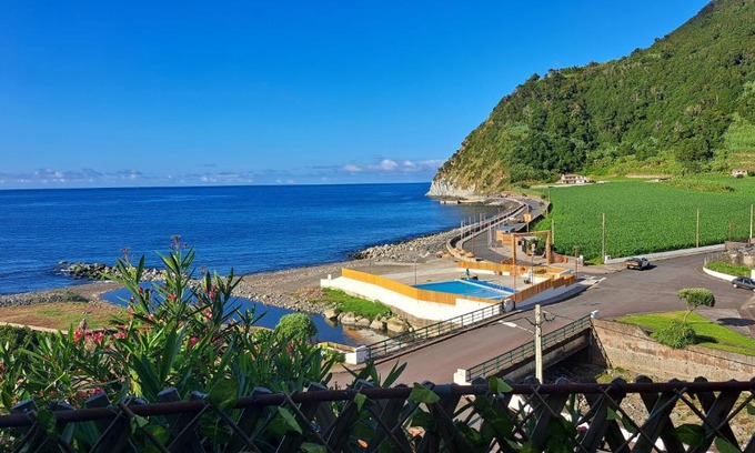 Faial Da Terra House | Discover Villa de Bruma in Faial da Terra - Rated 9.6/10