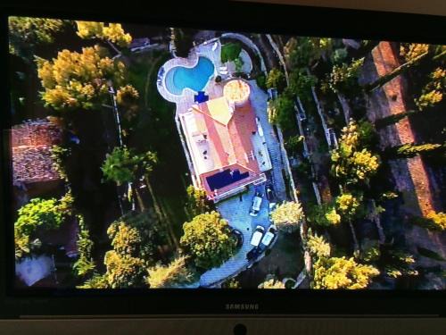 Aups Villa | Elegant Villa with Pool and Hot Tub for a Relaxing Stay