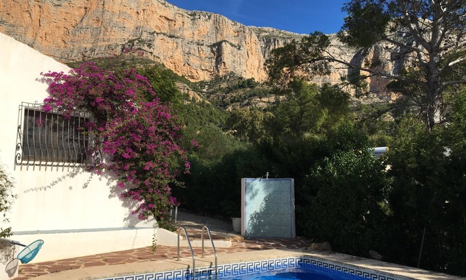 Ermita Villa | Exceptional Villa de Charme: Pool, Garden & Ocean Views