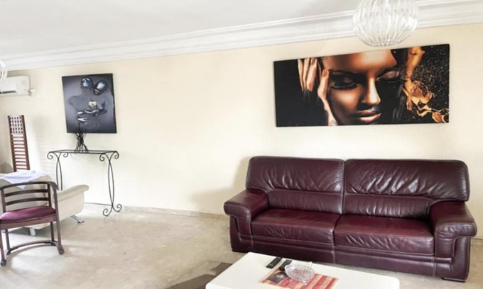 Douala Apartment | Charming Villa de Charme with Garden in Makepe