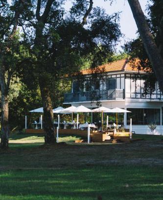 Tosse Hotel | Oceanfront Villa de l'Etang Blanc – Guest Rated 9/10