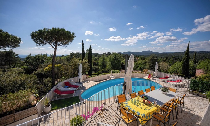 Tourtour Villa | Villa de Luxe Avec Vue, Piscine et Jacuzzi