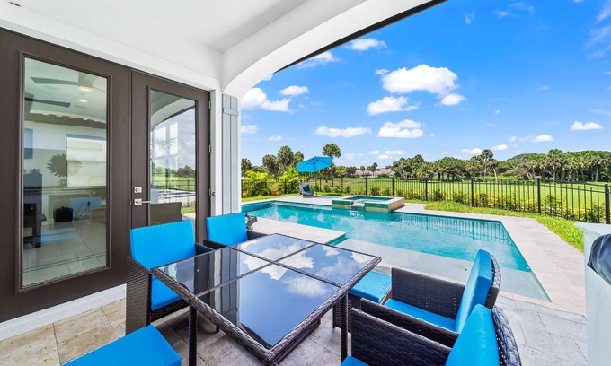 Aquarina House | Villa de Tyler: Ocean View Getaway with Private Pool & Spa