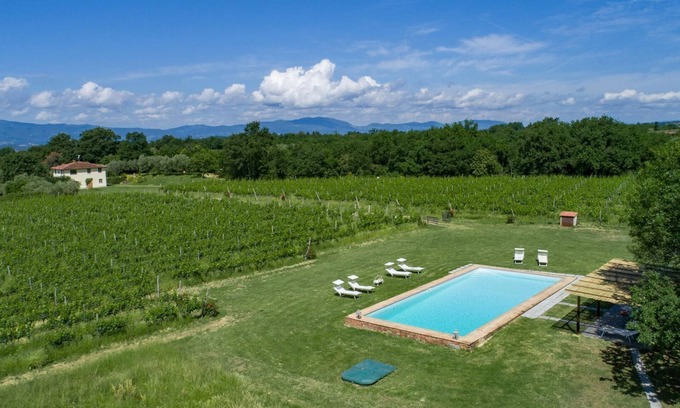 Terranuova Bracciolini Villa | Villa dei Cavalli: Perfect Getaway with Private Pool
