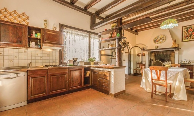Torreglia Villa | Discover Villa dei Colli with Ocean Views in Torreglia