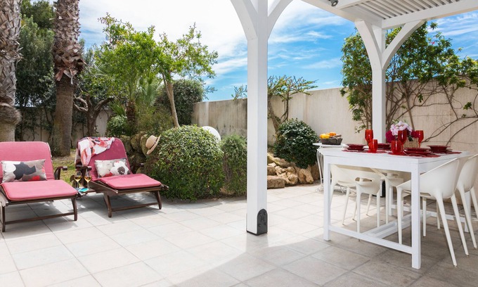 Favignana Villa | Villa dei Colori: Ocean View Retreat with Pool & Breakfast