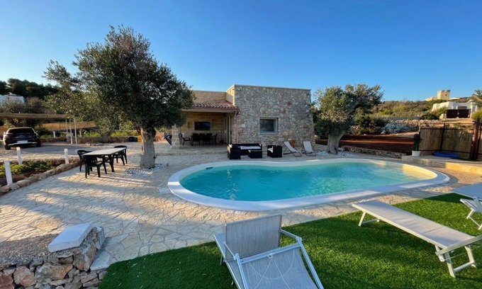 Marina di Pescoluse House | Villa dei Desideri: Top-Rated Oceanfront Retreat Awaits