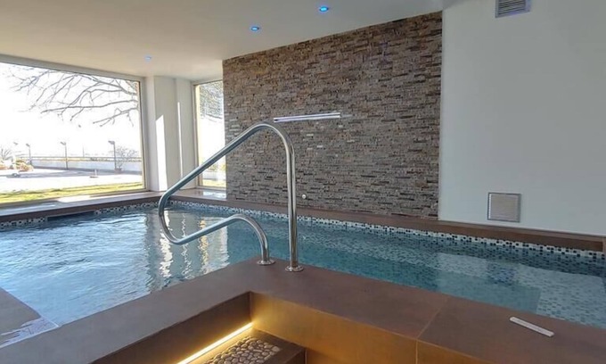 Pietrelcina Bed & Breakfast | Experience Villa dei Tigli Resort & SPA with Pool and Spa