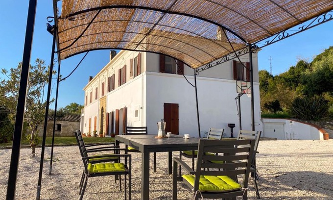 Vallevo Villa | Family-Friendly Villa dei Trabocchi with Ocean Views