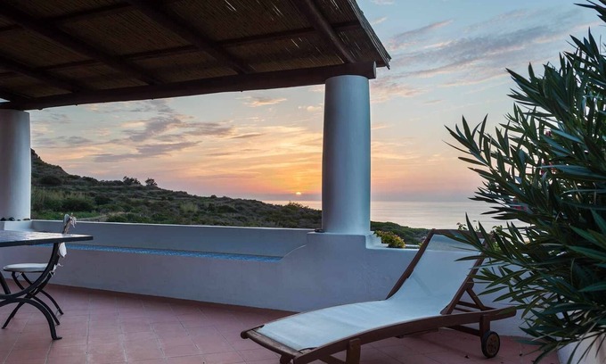 Pollara House | Villa del Falco - Panoramic house with garden and sunset view