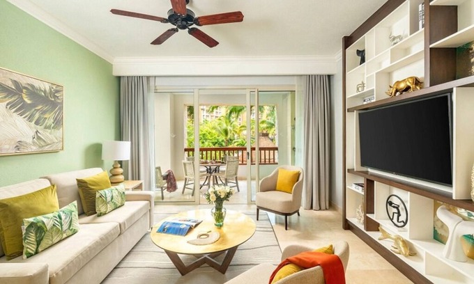 Downtown Cancun Resort | Discover Villa Del Palmar Cancun: Oceanfront Retreat Awaits