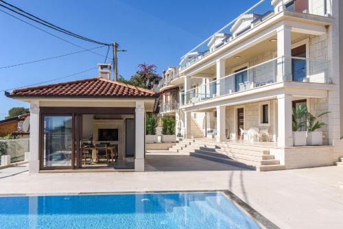 Seget Donji Villa | Villa Denis ,Seget Donji, Trogir