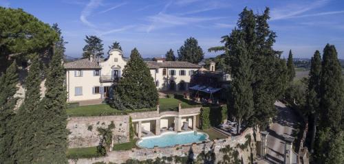 Castelfiorentino Villa | Experience Villa di Cabbiavoli: Oceanfront Bliss Awaits