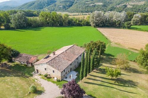 Umbertide Villa | Explore Villa Serenità: Family & Pet Friendly Retreat