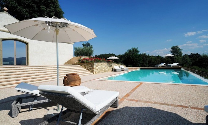 Reggello Villa | Villa di Rota - Top Rated Getaway in Beautiful Tuscany