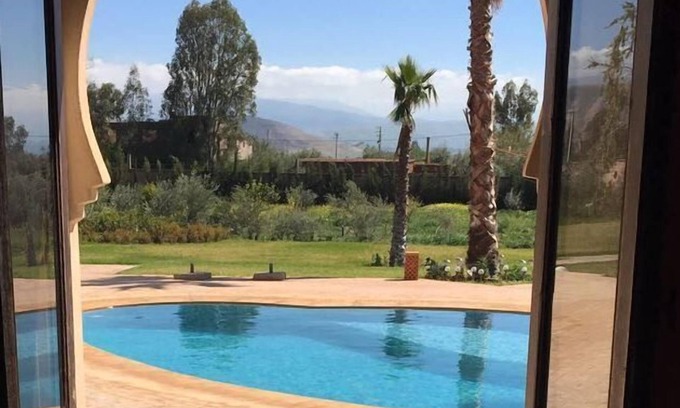 Ait Faska House | Relax at Villa Diaf Johanne: Family-Friendly with Pool & Spa