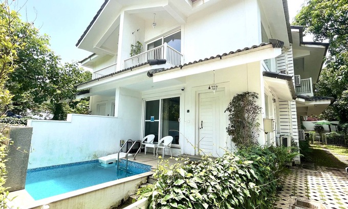 Vagator Villa | Villa Divino: Chic Retreat with Private Pool & Ocean Views