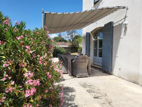 Lioux Villa | Villa Doce Lar