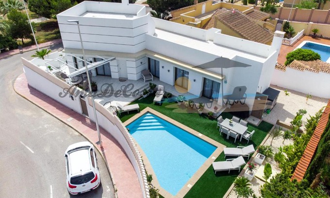 Quesada Villa | Exquisite Villa Dominica: Oceanfront Bliss & Pool Access