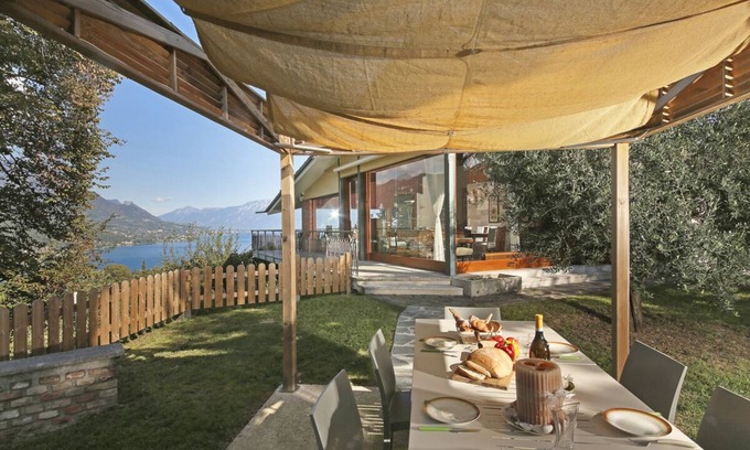 Cunettone-villa Villa | Villa Don Pietro: Family-Focused Five Bedroom Retreat