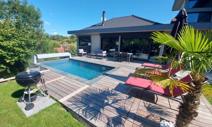 Naves-Parmelan House | Villa du Parmelan between lake and mountains with private heated pool